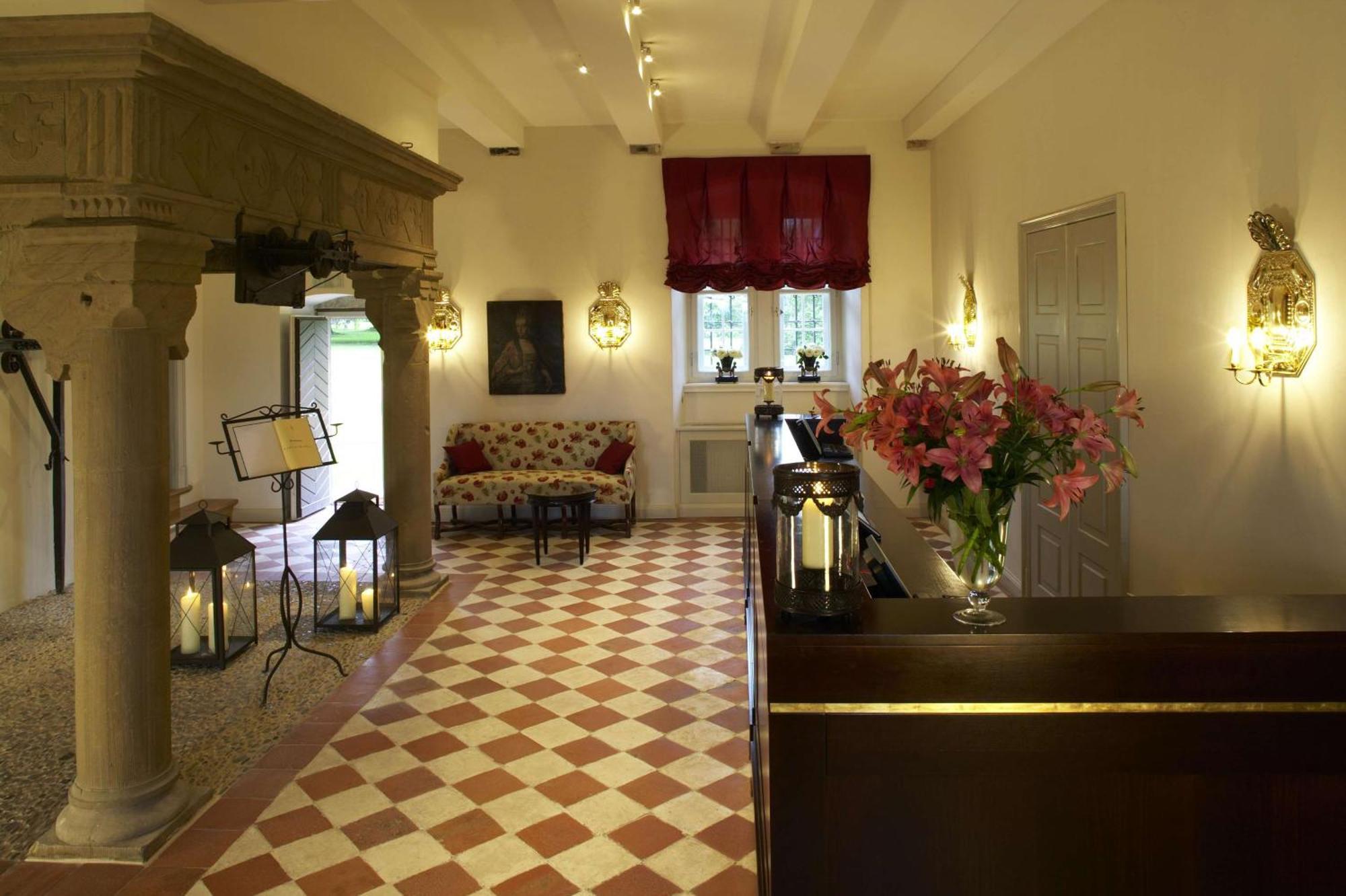 Schlosshotel Muenchhausen Aerzen Zewnętrze zdjęcie